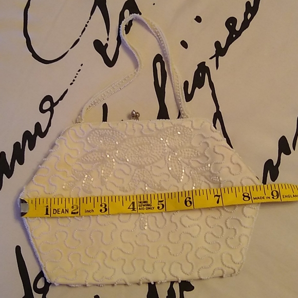 VINTAGE BEADED BAG - Picture 8 of 9